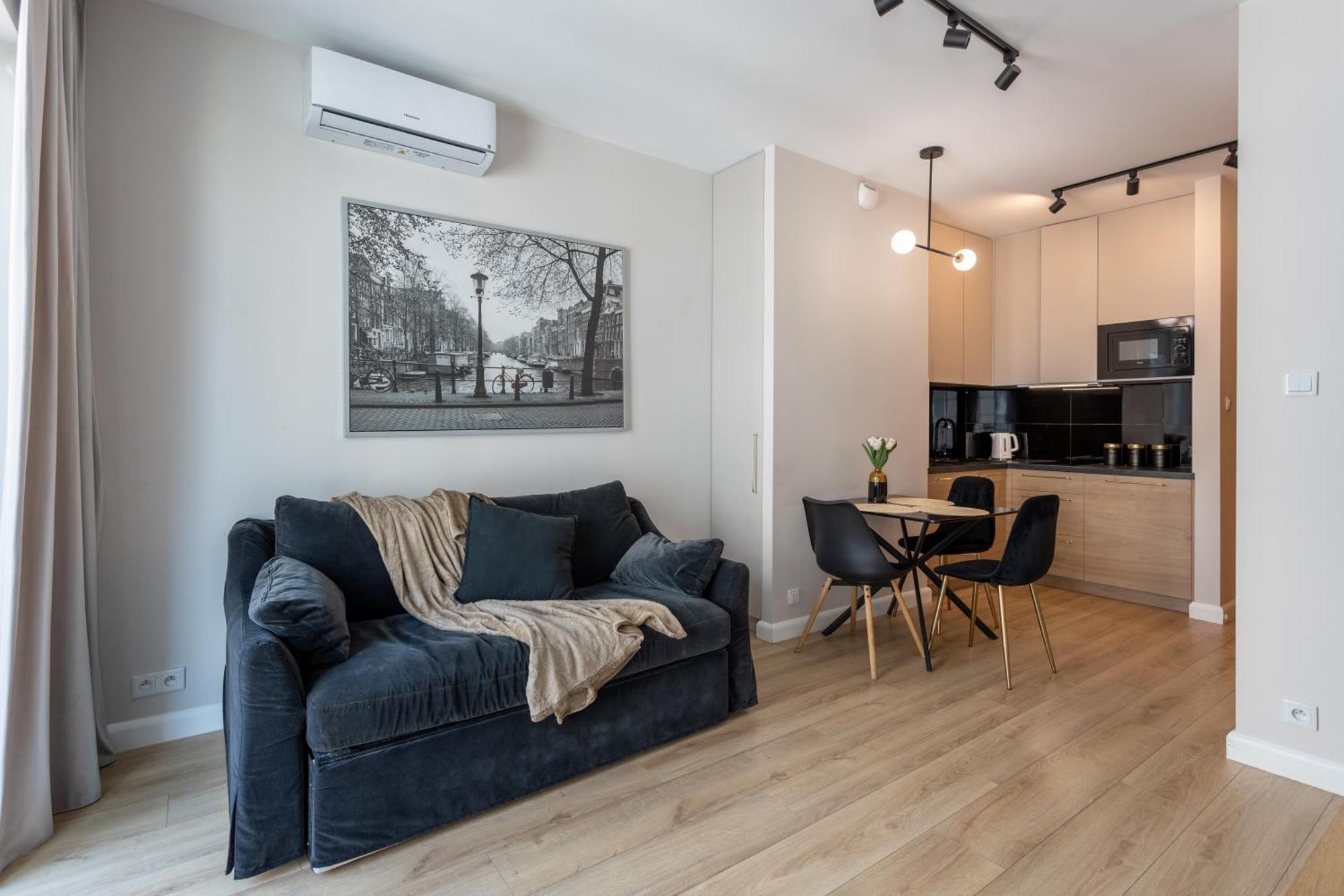 - Great Location- Cozy And Stylish - Stays- Sienna Street Apartament